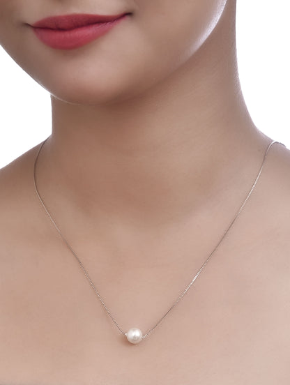 Pearl Pendant with Chain