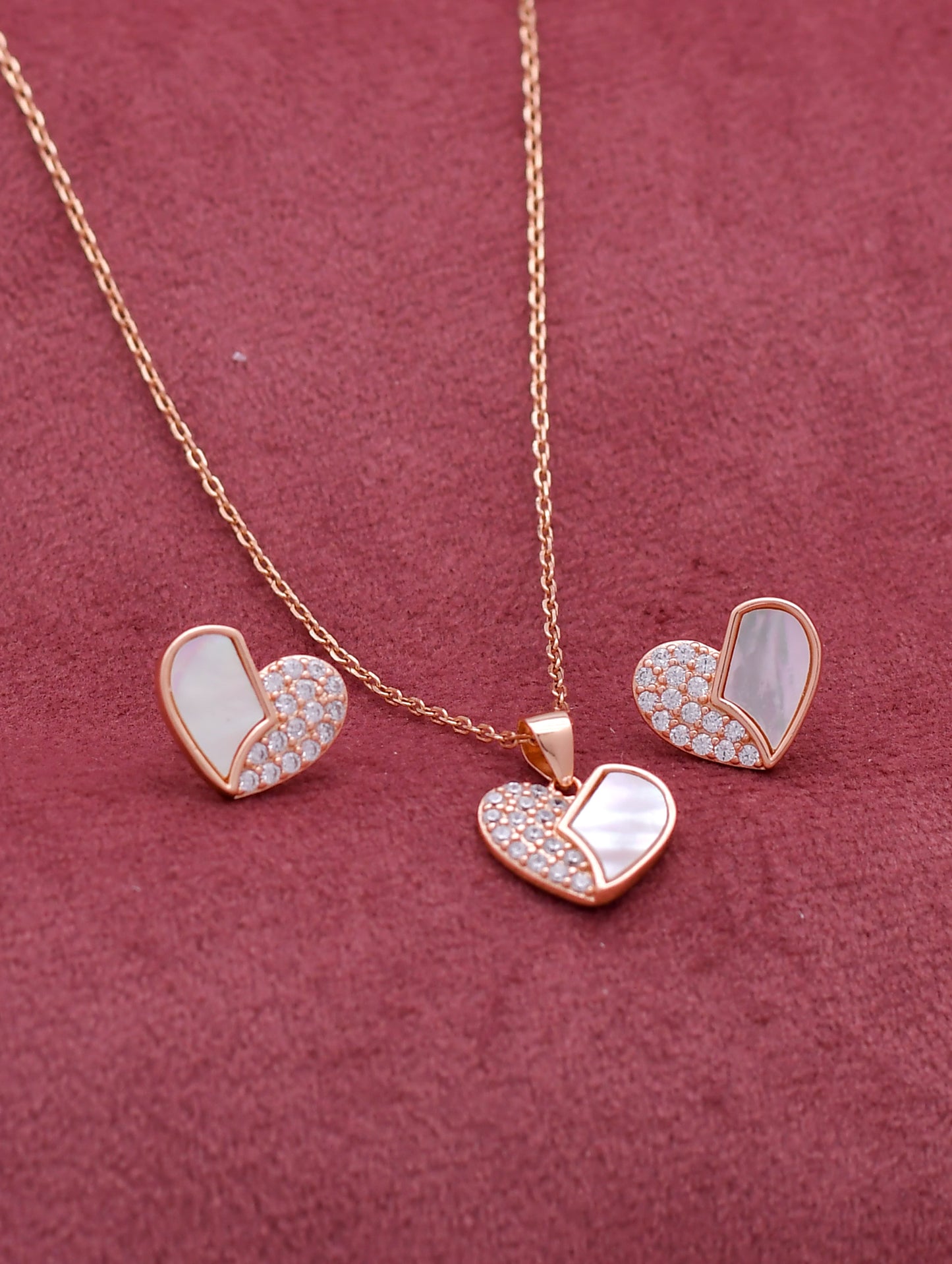 MOP HEART SHAPE PENDANT SET