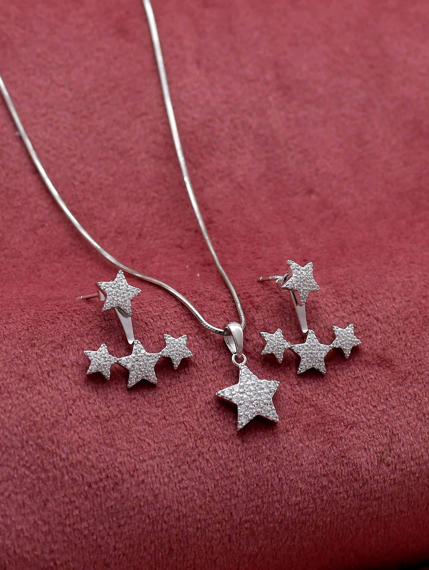 STAR SHAPE PENDANT SET