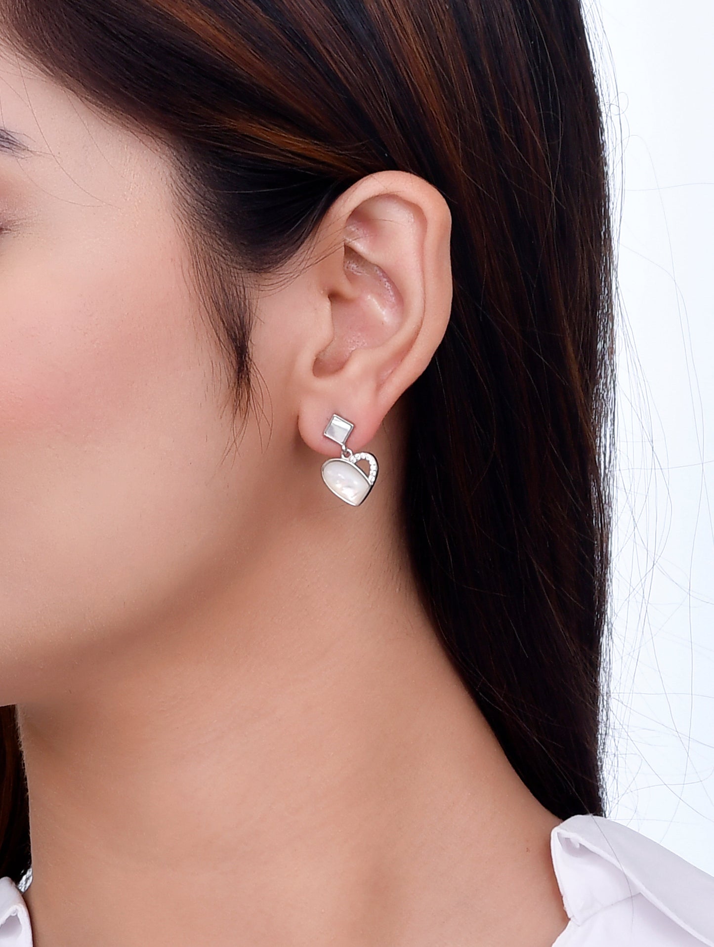 AAFREEN EARRINGS (STYLE 9682)